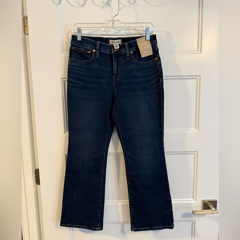 NWT Madewell Dark Blue Mid Rise Kick Out Crop Jeans, 28P
